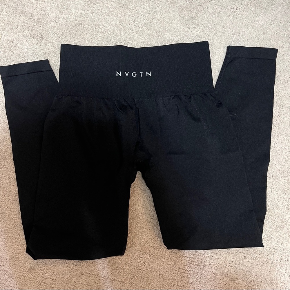 NVGTN Black Leggings Size Medium